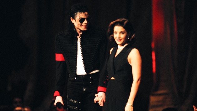 lisa-marie-presley’s-book-reveals-michael-jackson-was-a-virgin-when-they-started-dating